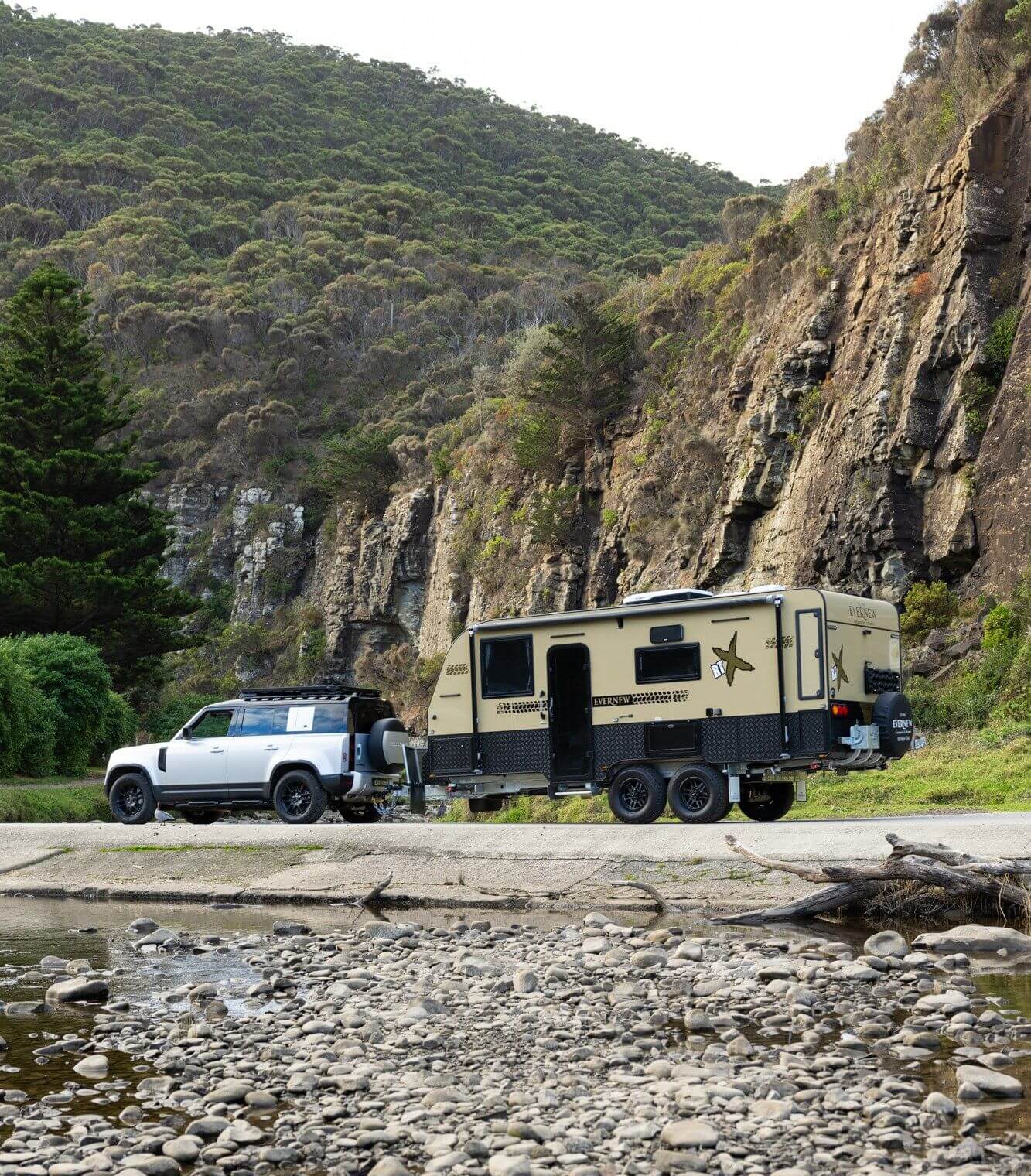 Dometic FreshJet 7 Series Plus 11942 BTU/h RV air conditioner - Image 13