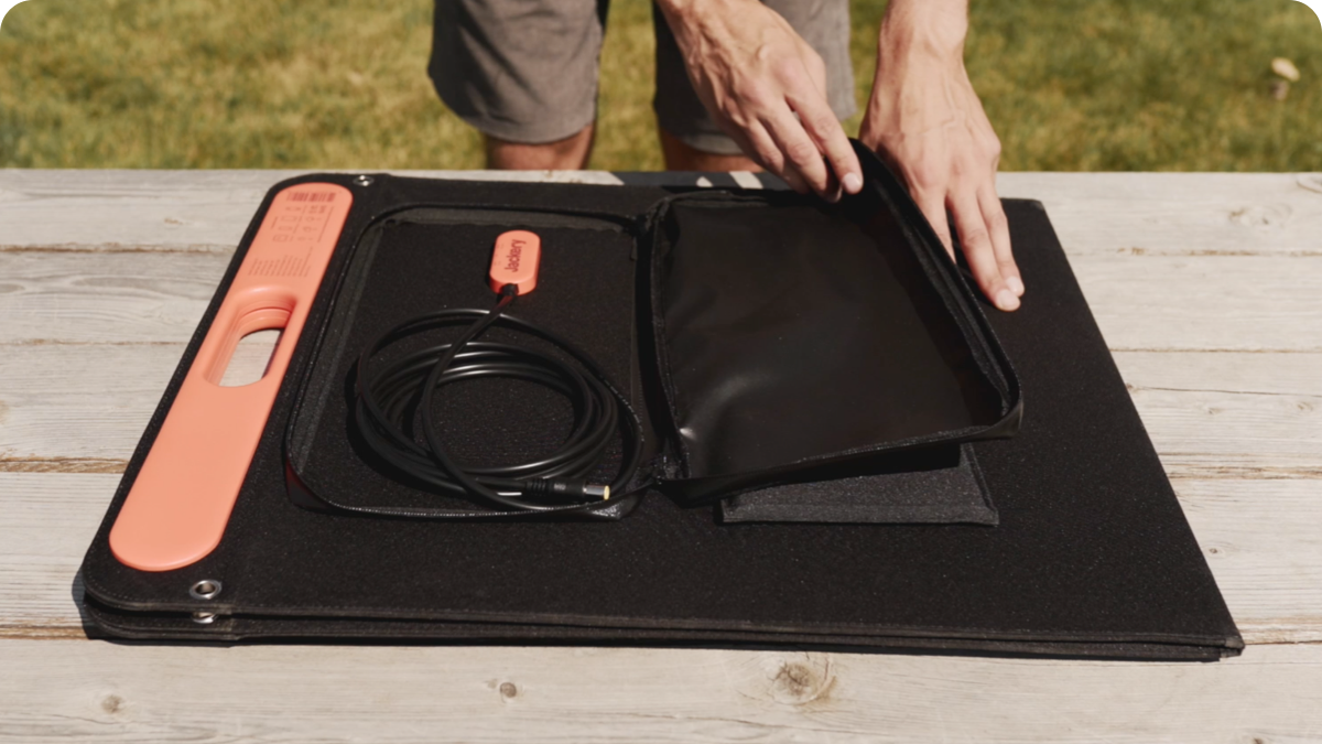 Jackery SolarSaga 100W แผงโซลาร์พกพาแบบพับได้ ภาพเพิ่มเติม 6